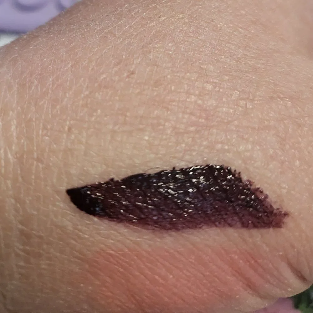 Lique Metallic Liquid Lip Gloss Outrageous